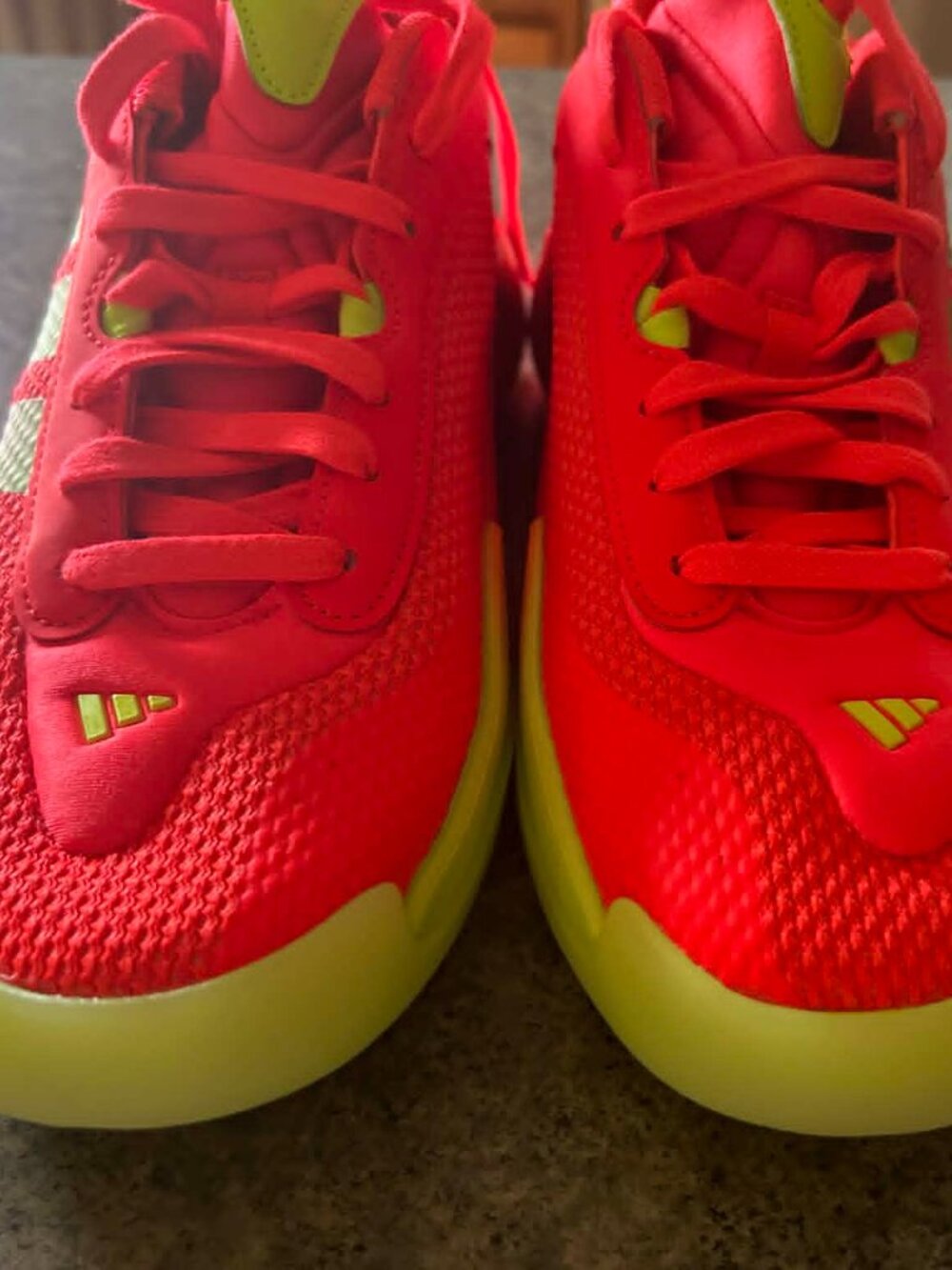 NEW Adidas Lightstrike unisez Womens 10 or mens 8.5 Euro size 42.5 Lime orange